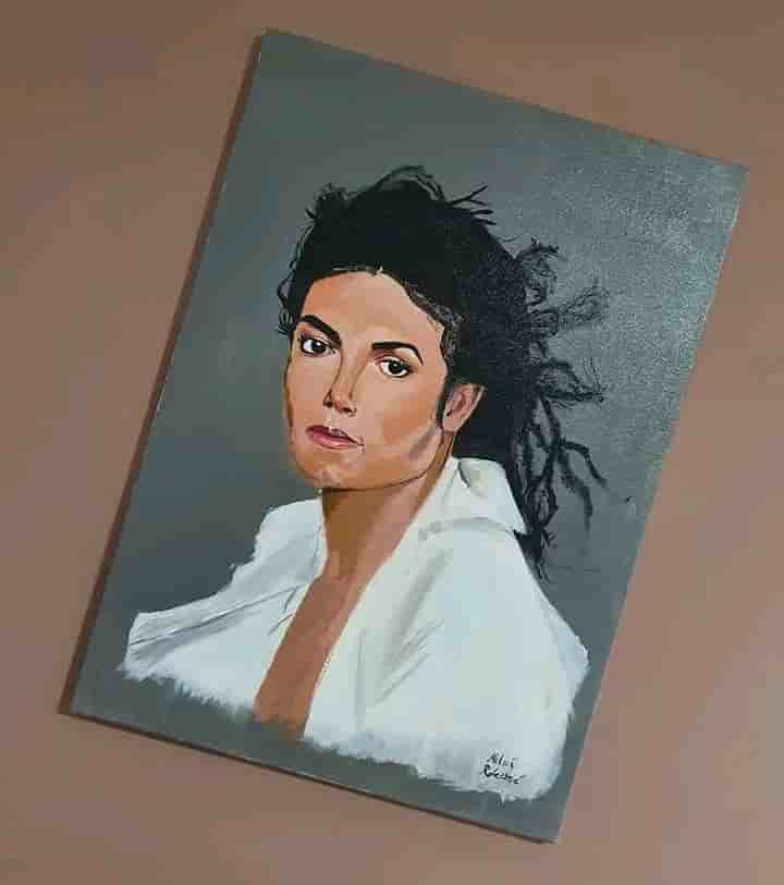 imagr of {{ ar.name }}